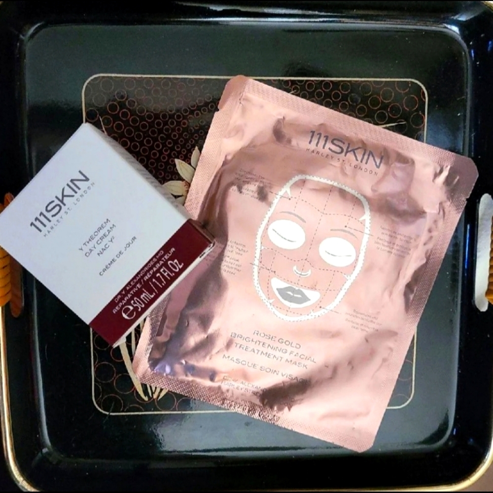 Bundle of 111SKIN YTheorem day cream Nac Y2 & 111SKIN Rose gold treatment mask